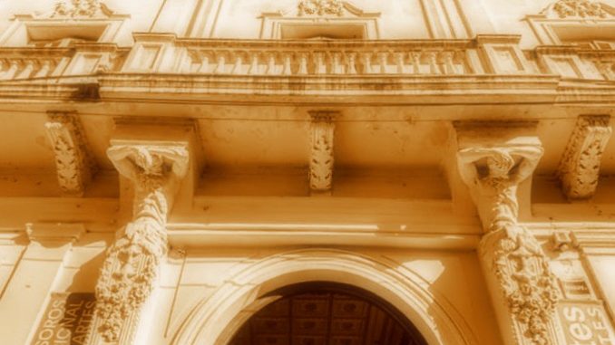 frente museo bellas artes Museo Bellas Artes