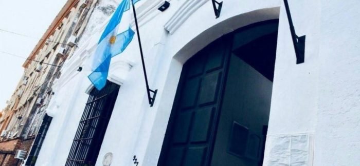 Casa Molinas presenta la muestra: «Corazones de Fuego», un homenaje a Veteranos de Malvinas