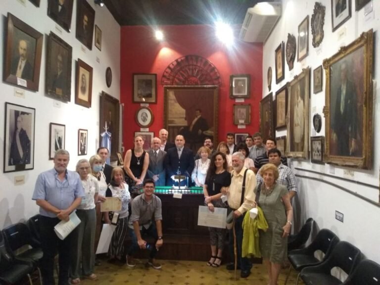 entrega de testimonios Museo Histórico