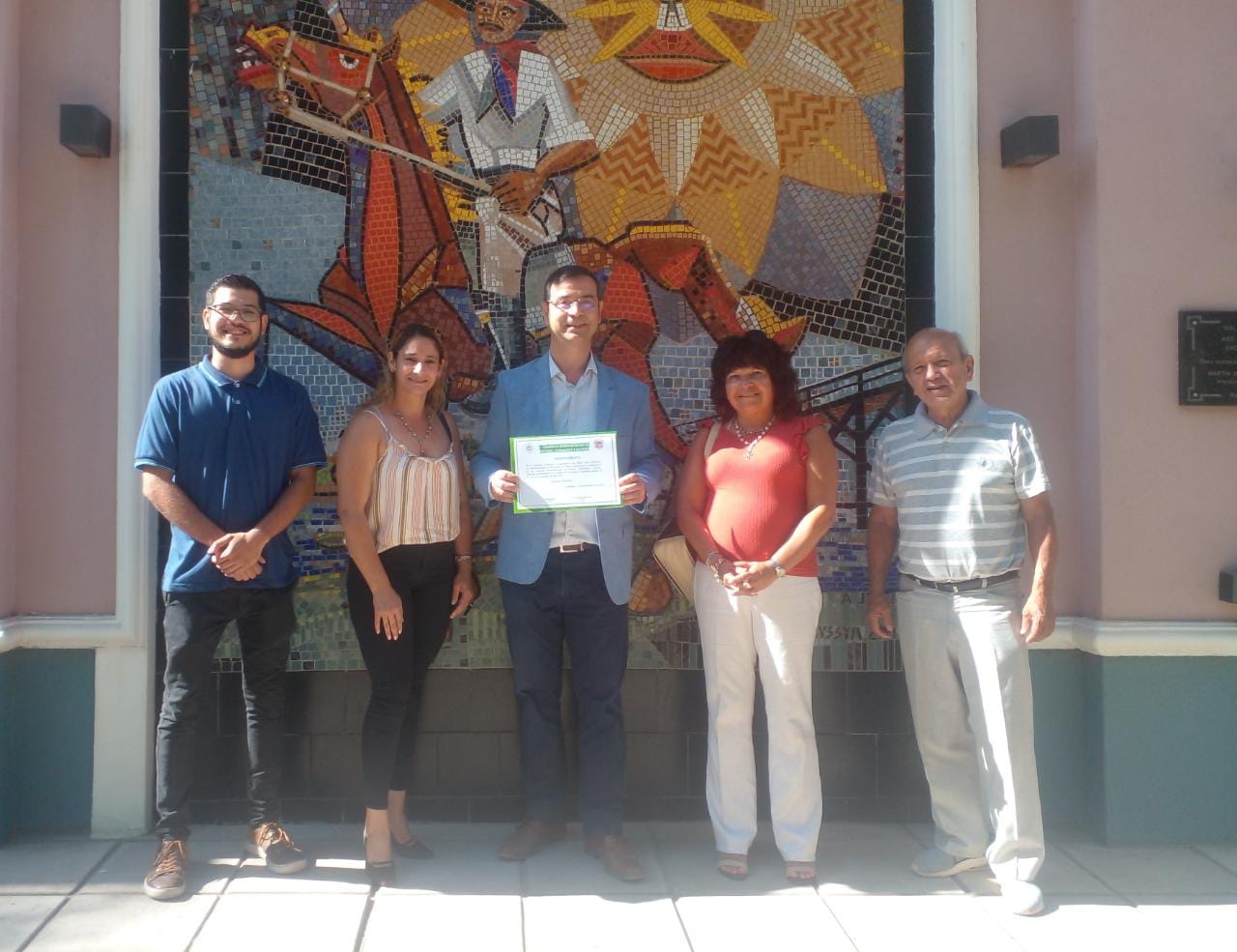 Entrega de reconocimiento al Intendente de Riachuelo Martín Jetter