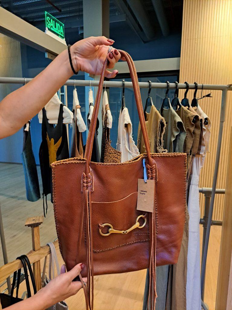 Artesanías en MAC Corrientes