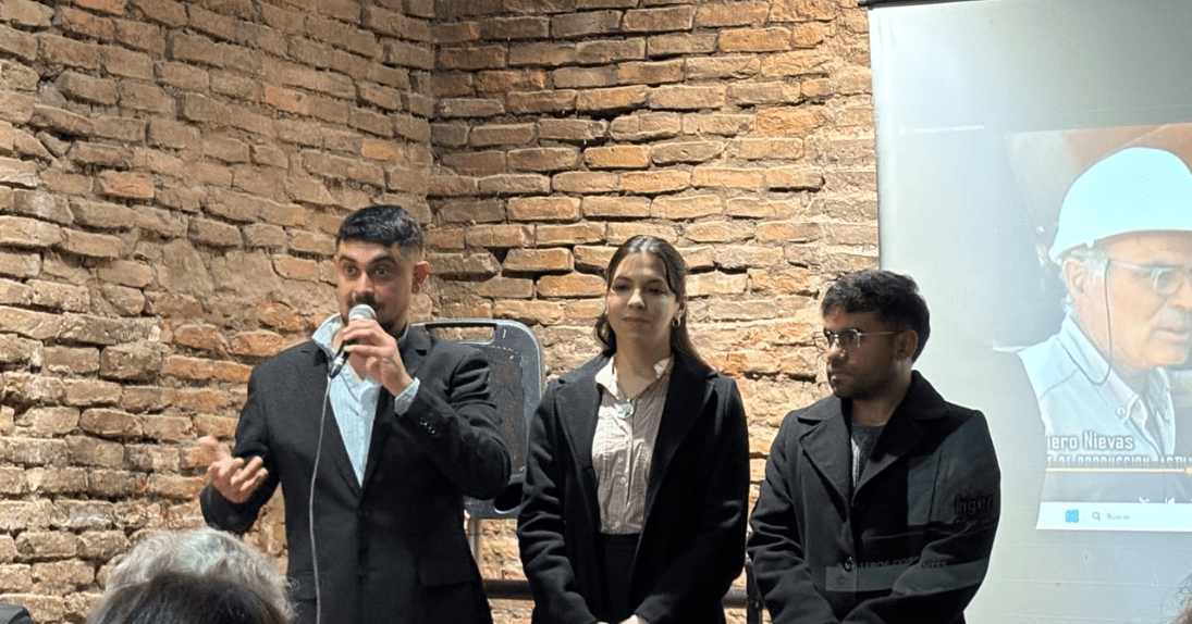 Se presentó el documental Industrias Perdidas: La tierra de los Astilleros